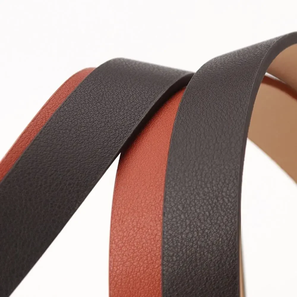 Belt Classic Black Gold Buckle Faux Leather Triangle Arrow Buckle Fashion